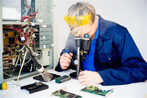 Technicien SAV en atelier