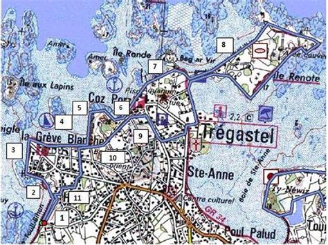 Carte de Trégastel avec l'emplacement de l'aire de services et du Super U