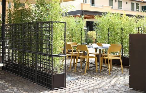 Cloison de terrasse SIPARIO avec plantes