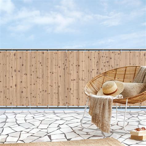 Diverses solutions de brise-vue pour balcon