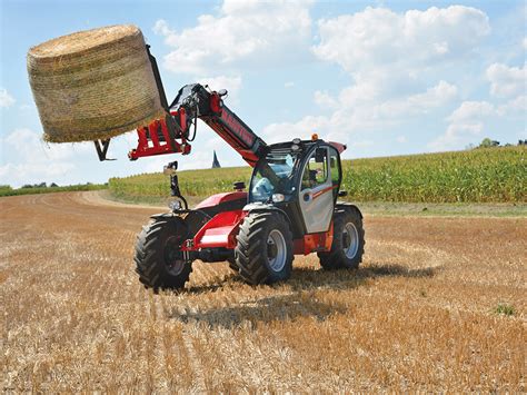 Chariot télescopique agricole en action