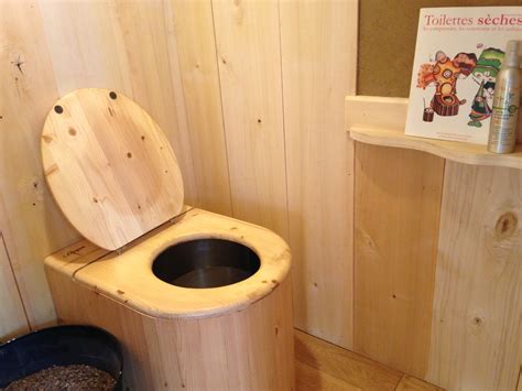 Compostage de toilettes sèches