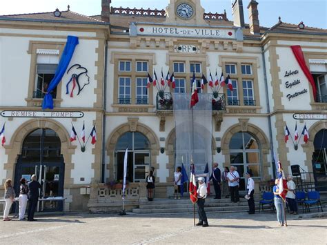 Façade de la mairie de Cézac