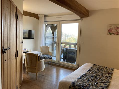 Intérieur d'une chambre d'hôtes du Gîte Les Hortensias