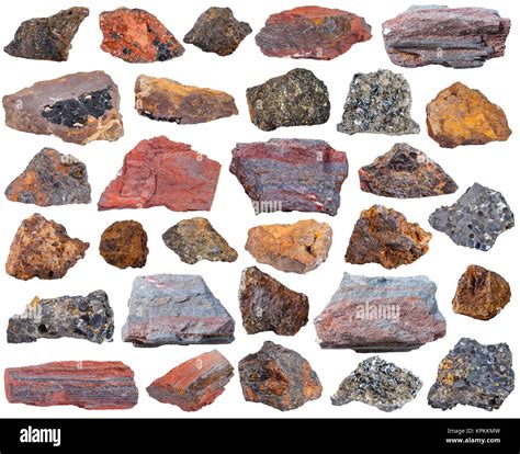 Une illustration montrant différentes qualités de minerai (fer, argent, or)