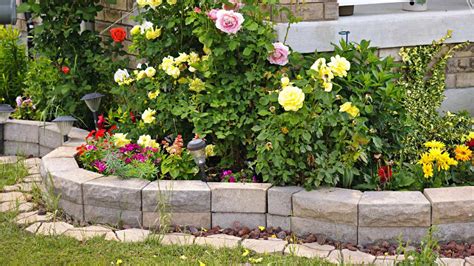 Entretien d'une bordure de jardin