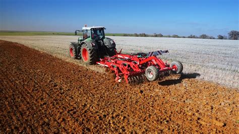Machines de déchaumage agricole