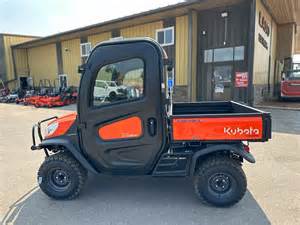 Kubota RTV-X900 en action sur terrain accidenté
