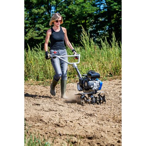 Motobineuse Staub MAXIBECHE K en action