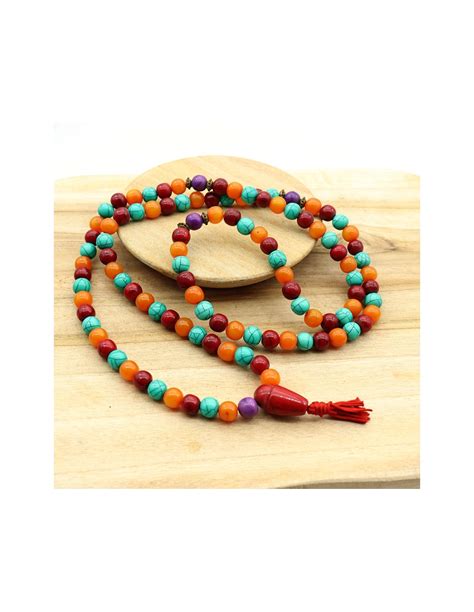 collier mala traditionnel en perles de turquoise et corail rouge