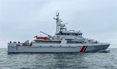 Patrouilleur côtier de la gendarmerie maritime en mer