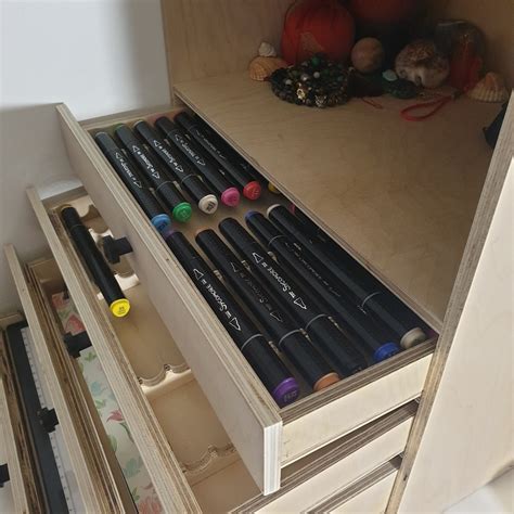 Meuble de rangement pour matériel d'escalade fabriqué sur mesure