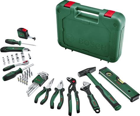 Illustration des différents outils Bosch Home and Garden avec leurs batteries