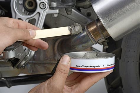 Pâte à joint haute température pour échappement