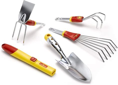 divers outils de jardinage avec des options de personnalisation
