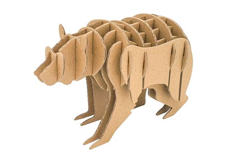 Maquettes en carton d'animaux et d'objets à assembler