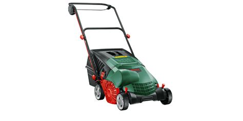 Scarificateur Bosch AVR 1100 en action sur une pelouse