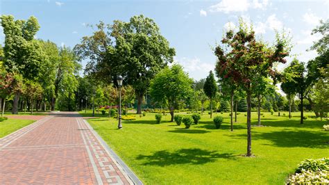 Paysage urbain et espaces verts dans la région de Roanne