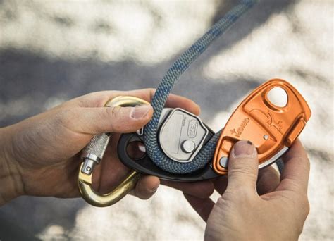 Assureur utilisant un Grigri