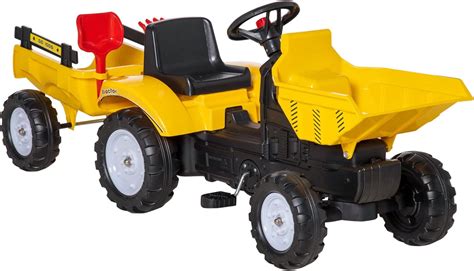 Tracteur à pédales artisanal