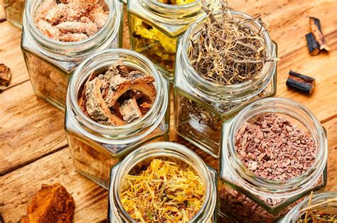 infusion de plantes médicinales séchées