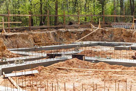 Mise en place de la fondation pour les bordures