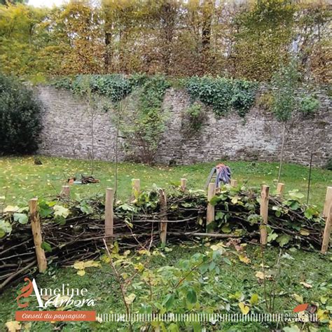 Exemple de haie sèche délimitant un espace au potager