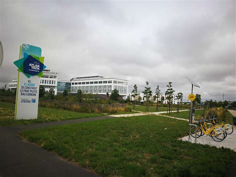 Vue aérienne du parc bas carbone Atlantech de Lagord où est situé le centre de formation