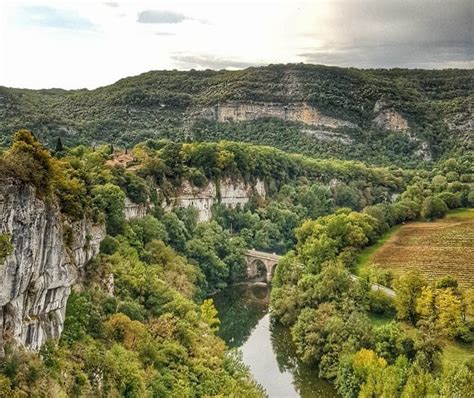 Exemple de topo-guide d'escalade des Gorges de l'Aveyron
