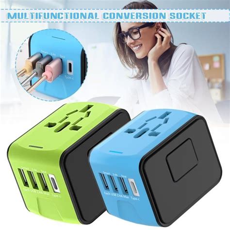 Image d'un adaptateur de voyage universel avec ports USB
