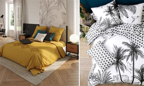 Motifs floraux stylisés sur une parure de lit