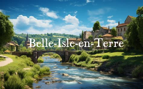Vue panoramique sur les environs de Belle-Isle-en-Terre en période estivale