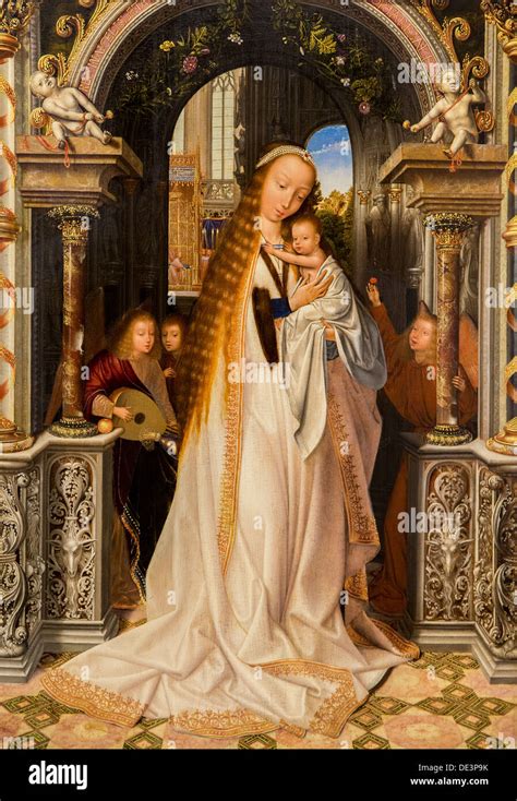 Représentation de la Vierge à l'Enfant sur une clé de voûte