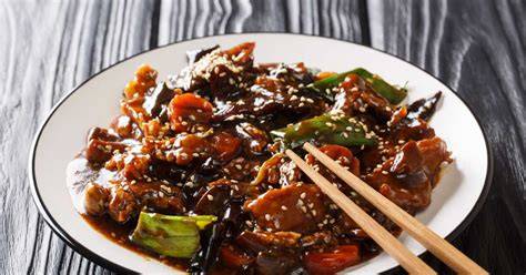 Plats asiatiques à base de citronnelle