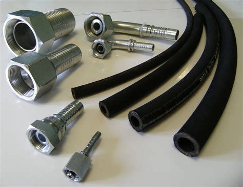 Exemple de flexibles hydrauliques à vérifier