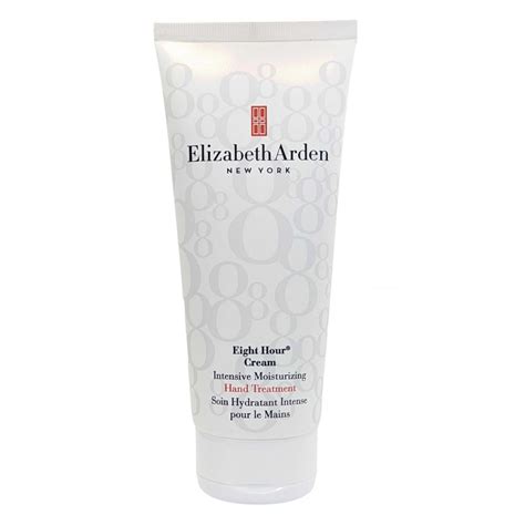 Elizabeth Arden hand cream application