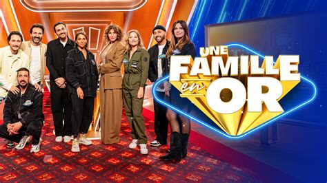 Personnel de PMI interagissant avec une famille