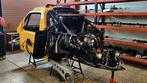 Atelier de mécanique spécialisée pour véhicules de type buggy