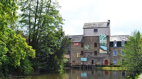 Façade du Moulin du Fourneau à Prémery