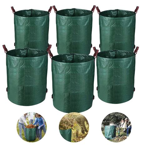 Photo de sacs de jardin remplis de déchets de taille