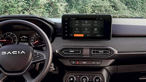 Schéma illustrant l'interface du système Dacia Media Nav avec le menu paramètres