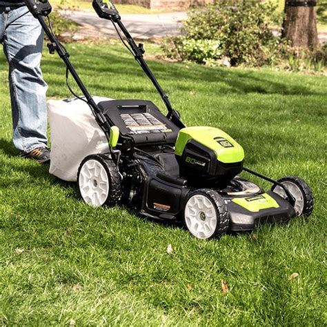 tondeuse à gazon électrique sans fil