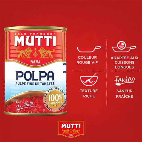 une sélection de conserves de tomates différentes (coulis, purée, pulpe, concentré)