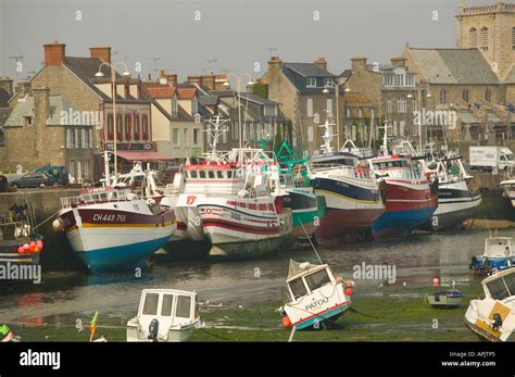 Le port de pêche de Barfleur avec ses bateaux traditionnels