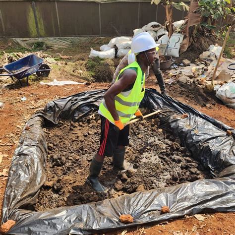 Femmes maraîchères utilisant du compost au Sénégal