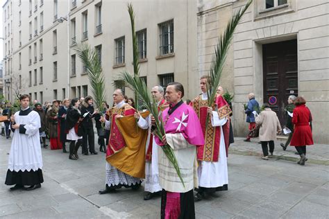 gravure ancienne représentant une procession des Rameaux