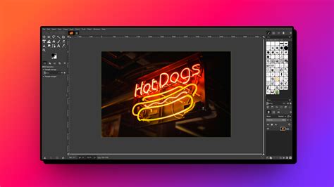 Interface de GIMP montrant les outils de dessin et de sélection