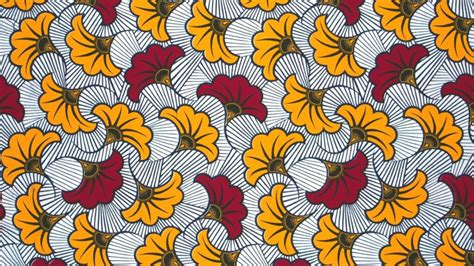 Motifs wax et fleurs d'hibiscus