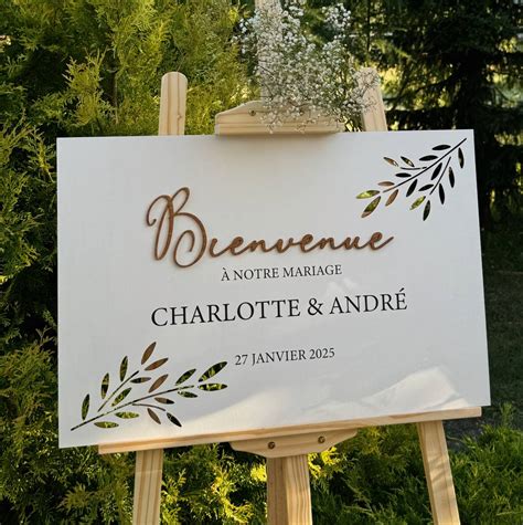 Schéma de disposition d'un panneau de bienvenue à l'entrée d'une tente de réception mariage